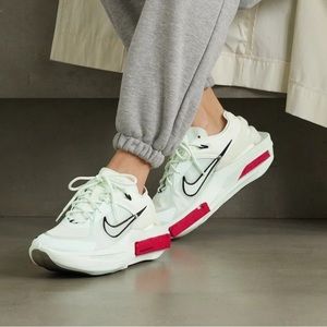 Nike Fontanka edge sneaker women’s